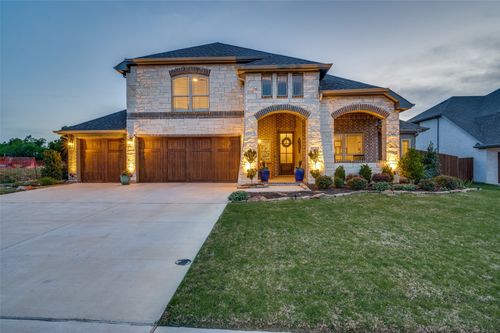 1913 Flora Ln, Desoto, TX, 75115-0028 | Card Image