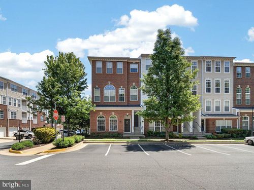 15251 Avens Creek Dr, HAYMARKET, VA, 20169-6249 | Card Image