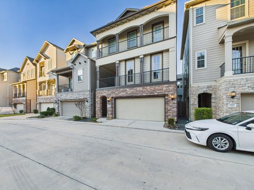 8918 Terrace Pass Dr, Houston, TX, 77080-7598 | Card Image