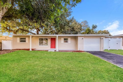 11482 76th Ave, SEMINOLE, FL, 33772-5315 | Card Image