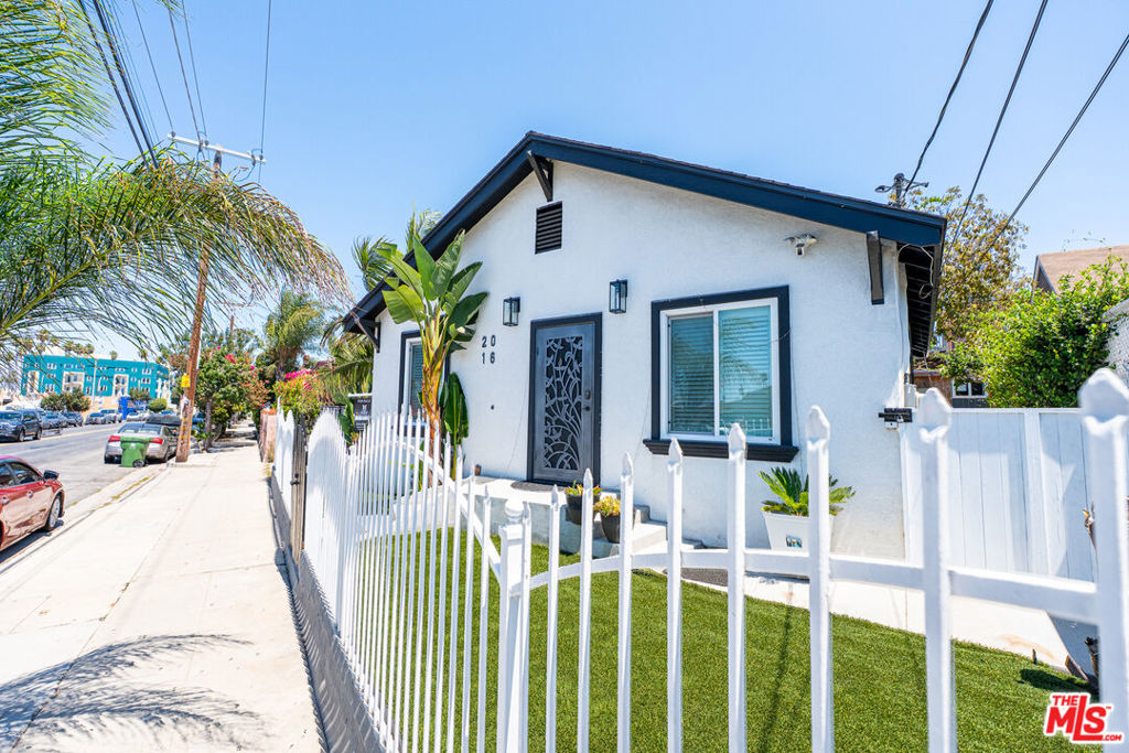 Residential in Los Angeles