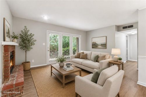 310 Tuxworth Cir, Decatur, GA, 30033-5602 | Card Image