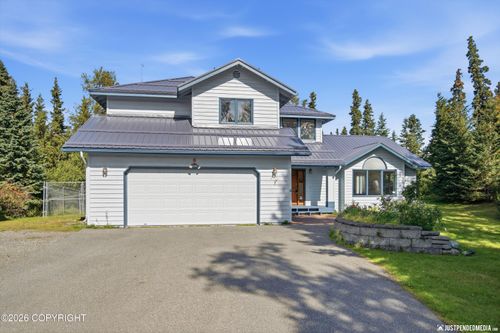 6700 Marquez Cir, Anchorage, AK, 99516-4471 | Card Image