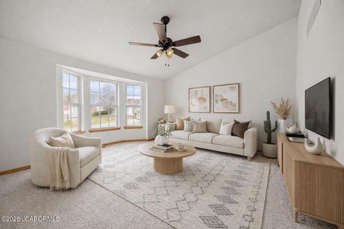 3741 Buckingham Park, JEFFERSON CITY, MO, 65109-5339 | Card Image