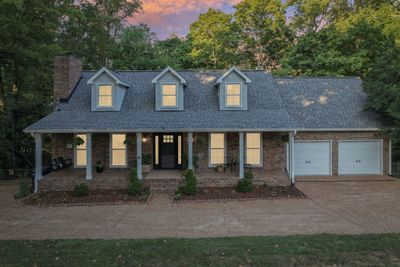 404 Cherry Ct, House other with 3 bedrooms, 3 bathrooms and 8 parking in Brentwood TN | Image 2