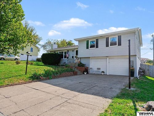 115 Valley View Drive, Bellevue, NE, 68005 | Card Image