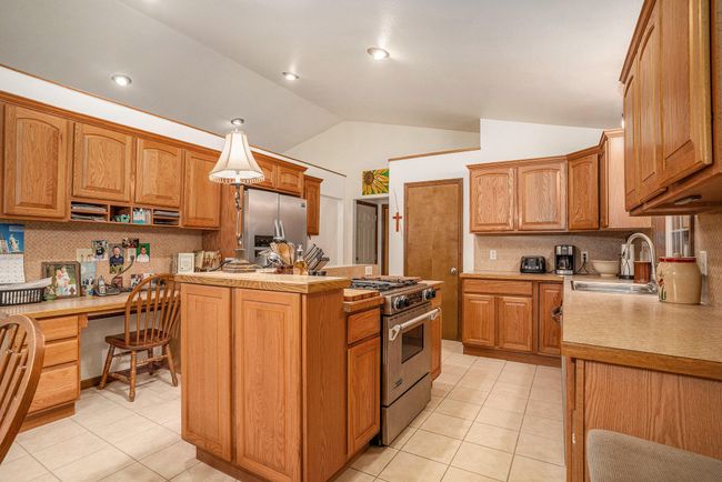 2636 White Lake Dr, House other with 2 bedrooms, 3 bathrooms and null parking in Whitehall MI | Image 8
