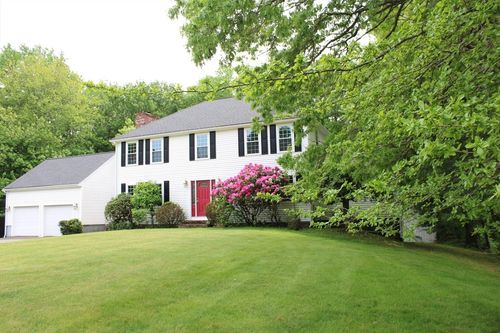 27 Gretchen Way, Raynham, MA, 02767-5163 | Card Image