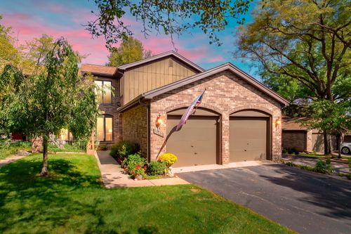 3645 Woodcliff Dr, Kalamazoo, MI, 49008-2513 | Card Image