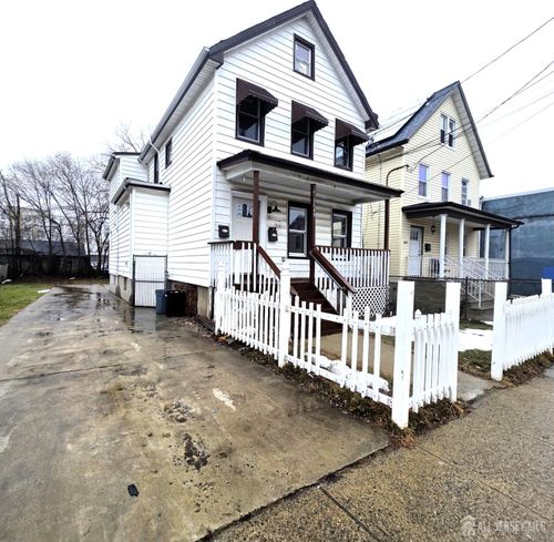 1648 Essex St, Rahway, NJ, 07065-5046 | Card Image