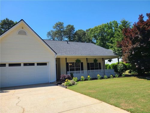 392 Clarion Rd, Lawrenceville, GA, 30043-6128 | Card Image