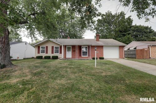 612 Meadow Lark Dr, Quincy, IL, 62305-5944 | Card Image