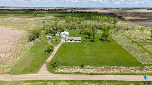 39240 210th St Street, Huron, SD, 57350 | Card Image