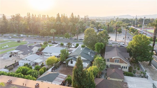 Bird’s-eye views show lot depth, neighborhood proximity, and scale of both main and guest structures. | Image 62