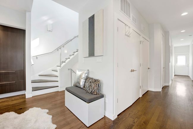 APT-3 - 2235 W Belden Ave, Condo with 3 bedrooms, 2 bathrooms and 1 parking in CHICAGO IL | Image 11