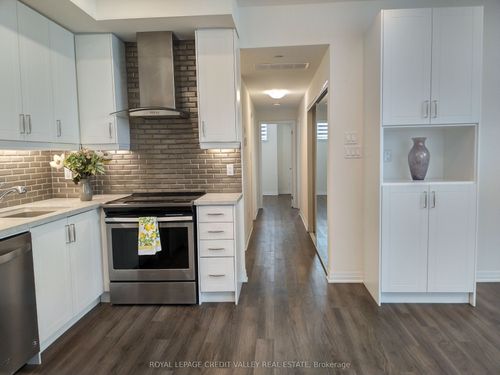 37-650 Atwater Ave, Mississauga, ON, L5G0B6 | Card Image