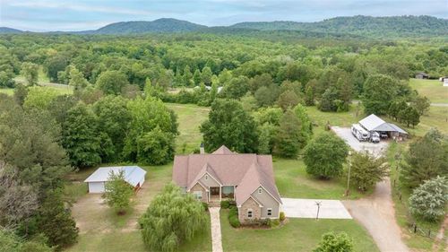 3125 New Hope Rd, Toccoa, GA, 30577-7109 | Card Image