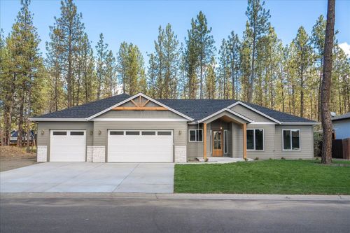 7310 W Kendick Ave, Nine Mile Falls, WA, 99026 | Card Image