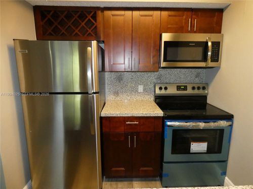 apt-291-5740 Rock Island Rd, Tamarac, FL, 33319-2873 | Card Image