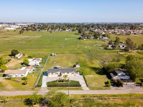 8617 Carlisle Avenue, Sacramento, CA, 95828 | Card Image