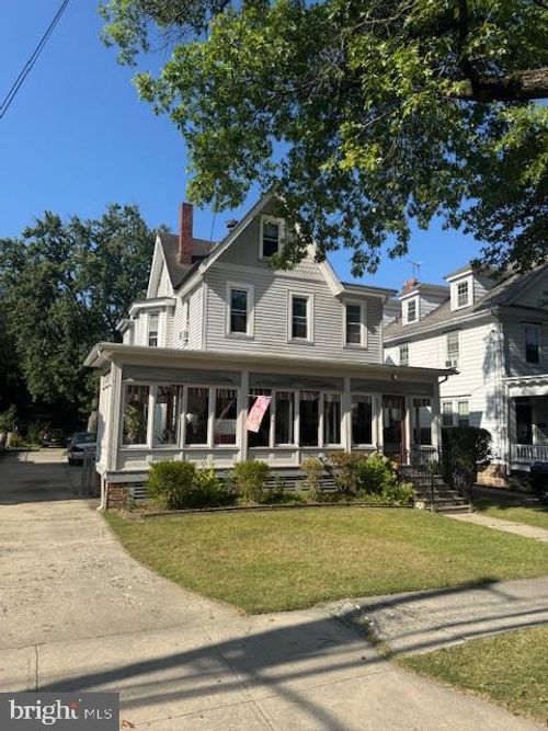 714 Main St, RIVERTON, NJ, 08077-1731 | Card Image