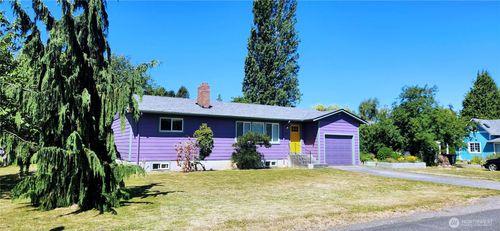 1085 Garfield Ave, Blaine, WA, 98230-8046 | Card Image