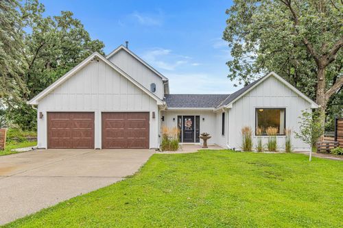 2607 S Lake George Dr Nw, Oak Grove, MN, 55011-9142 | Card Image