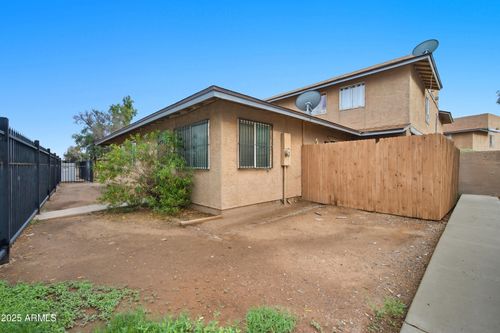 1333-4242 N 69th Ln, Phoenix, AZ, 85033-8229 | Card Image