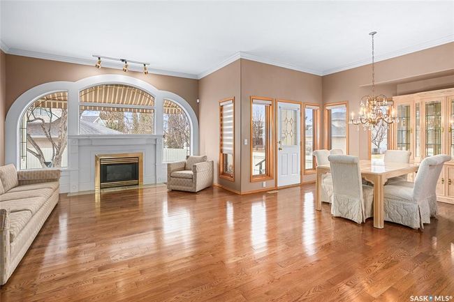 202 Collins Terr, House other with 3 bedrooms, 3 bathrooms and 4 parking in Saskatoon SK | Image 4
