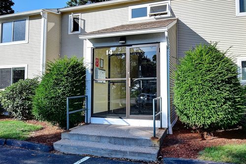 b-14 Arbor Way, Holyoke, MA, 01040-6700 | Card Image