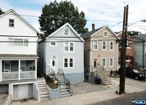 49 Bryant St, Newark, NJ, 07104-3411 | Card Image