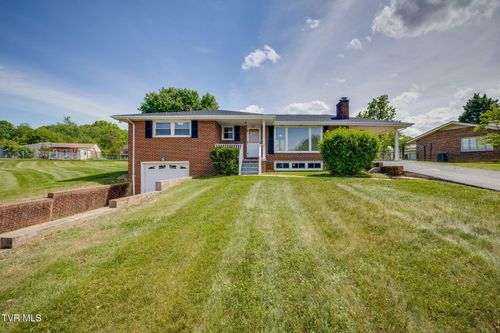 1029 Spring Valley Drive, Kingsport, TN, 37660 | Card Image