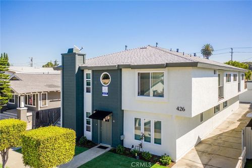 426 Newport Ave, Long Beach, CA, 90814-1652 | Card Image