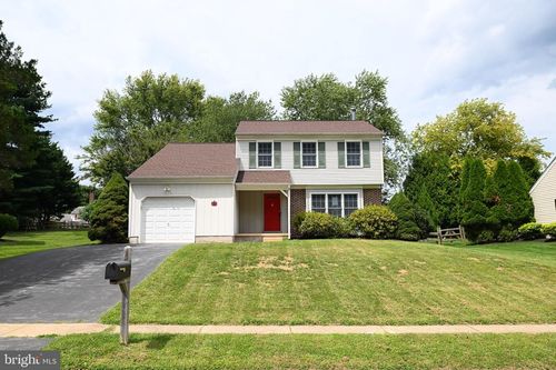 5 Ridgewood Dr, HOCKESSIN, DE, 19707-1414 | Card Image