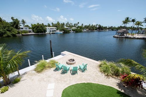 117 Sandy Cove Ave, Islamorada, FL, 33036-4100 | Card Image