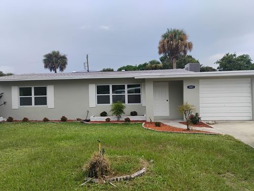 1021 Gatewood Ave, Fort Pierce, FL, 34982-4321 | Card Image