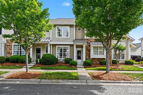 1033 Woodglen Ln, Matthews, NC, 28104-6845 | Card Image
