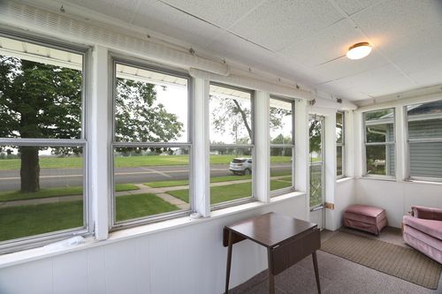 817 Harrison St, Eveleth, MN, 55734-1427 | Card Image