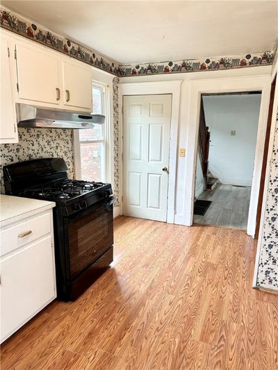 506 38th St., House other with 3 bedrooms, 1 bathrooms and 1 parking in Beaver Falls PA | Image 3