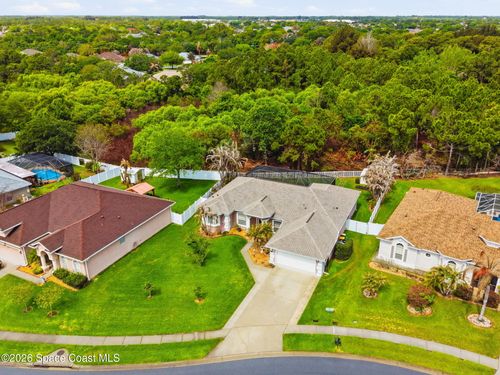 1661 Whitman Dr, Melbourne, FL, 32904-8757 | Card Image