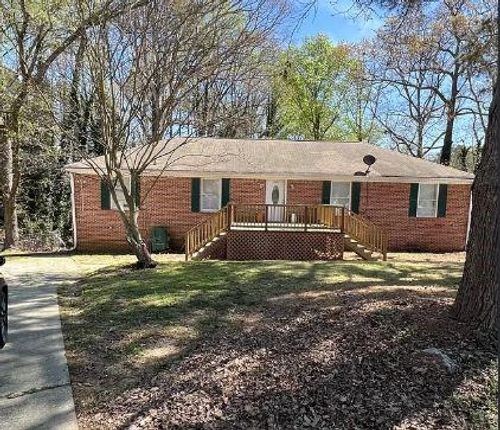 5556 Rock Garden Ct Nw, Lilburn, GA, 30047-6149 | Card Image