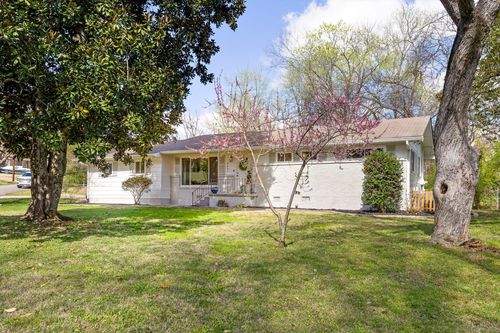 6621 Gary Ln, Chattanooga, TN, 37421-2413 | Card Image