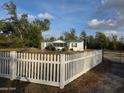 17305 Nw Creek Road, Clarksville, FL, 32430 | Card Image