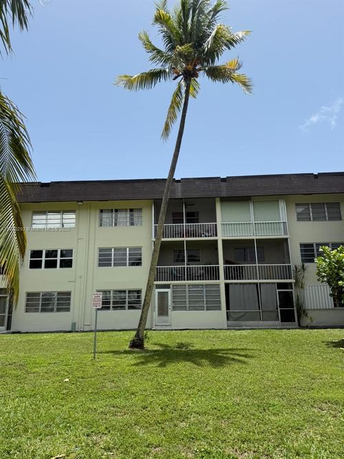 apt-140-1540 Ne 191st St, Miami, FL, 33179-4106 | Card Image