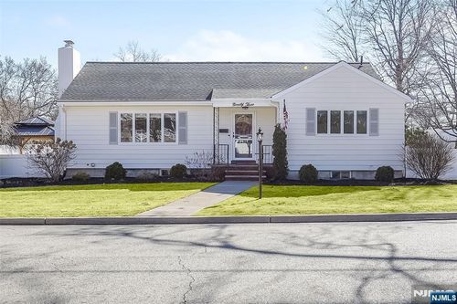 93 Cornell Ave, Hawthorne, NJ, 07506-1159 | Card Image