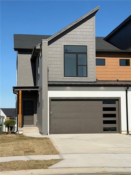 9312 Freedom St, Lenexa, KS, 66227 | Card Image