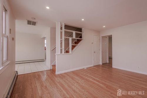 a-253 9th St, South Amboy, NJ, 08879-2076 | Card Image