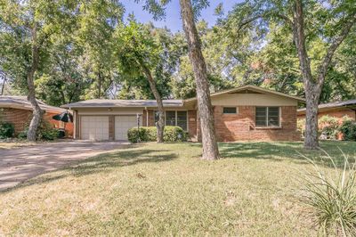 1515 Camellia Drive, House other with 3 bedrooms, 2 bathrooms and null parking in Arlington TX | Image 1