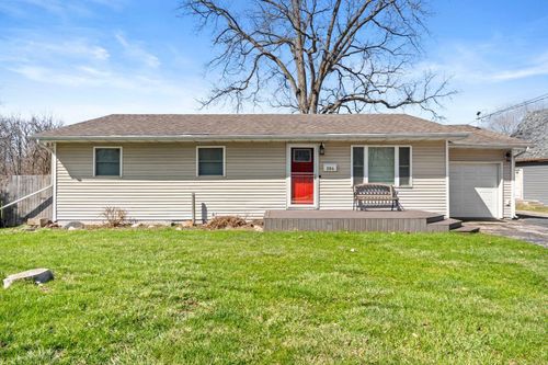 204 Wagner Rd, Chesterton, IN, 46304 | Card Image