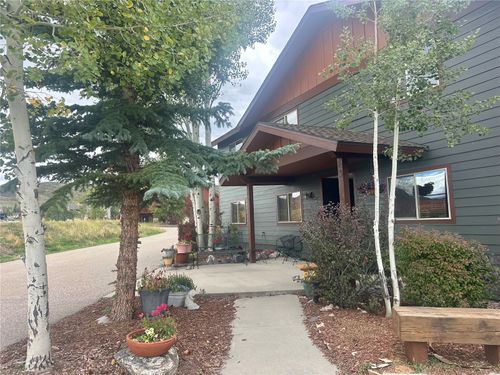 203-127 Oak Ridge Cir, Oak Creek, CO, 80467-5106 | Card Image